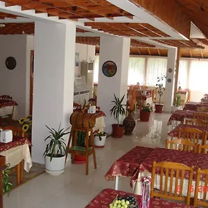 *** Otel Saadet Türkiye