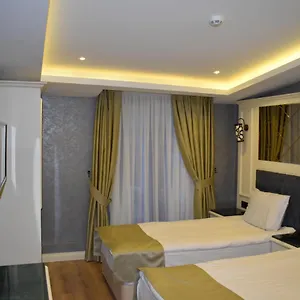 3* Otel Grand Pamir